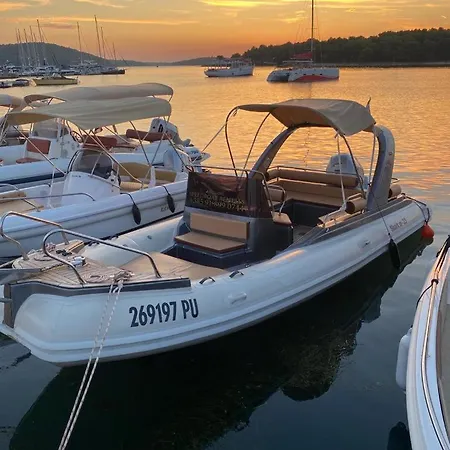 Bed & Breakfast Breakfast & Bed Anita Medulin