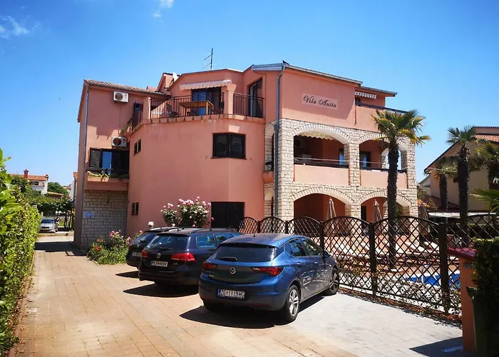 B&B Breakfast & Bed Anita 3*